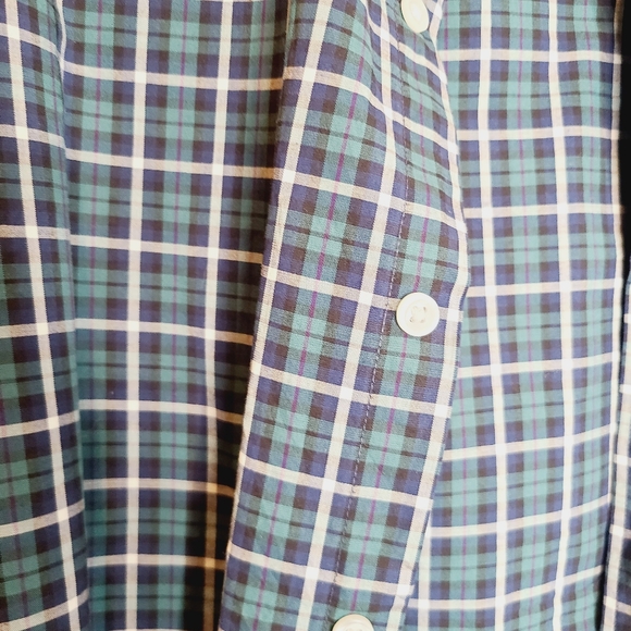 J Crew Flex Washed Classic Plaid Button Down Shirt - Picture 3 of 5